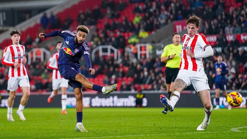 Sức mạnh và phong độ Burnley vs Stoke City