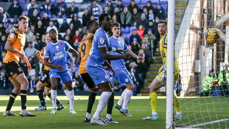 Phong độ và sức mạnh của Everton vs Peterborough