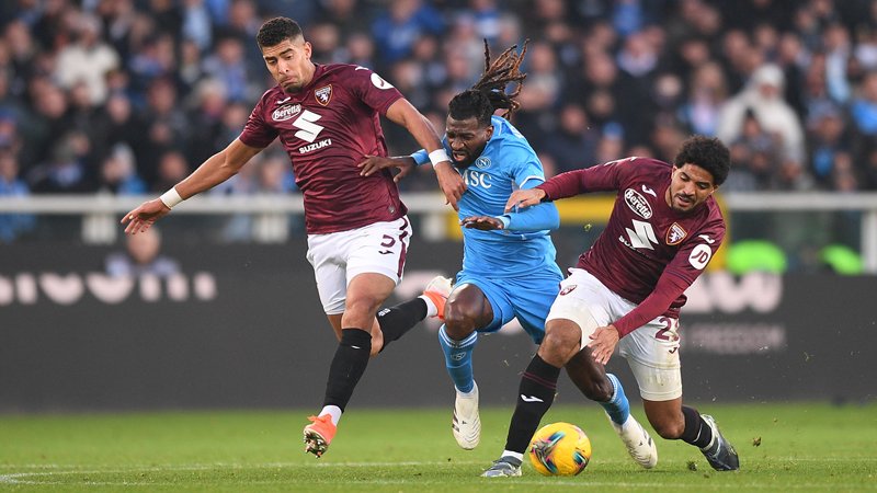 Sức mạnh và phong độ Napoli vs Torino